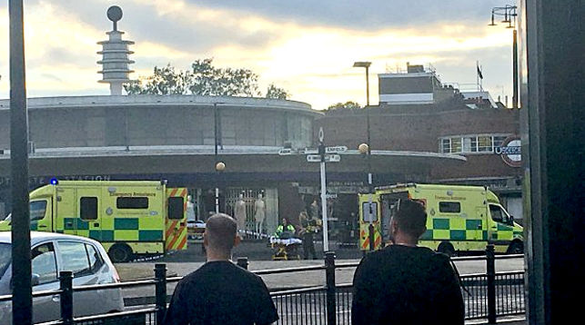 Пятеро человек пострадали при взрыве в метро Лондона