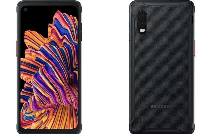 Samsung возвращает съемные батареи в смартфоне за $499