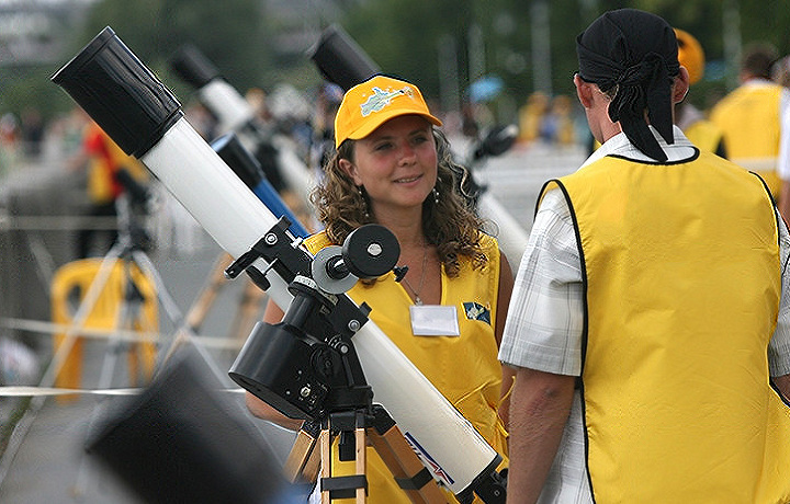 NASA представило новые созвездия «Молот Тора» и «Халк»