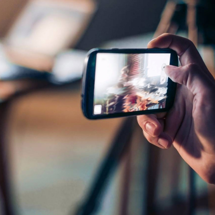 Yuliya Topolnitskaya porno rasmlar Onamning pornosi