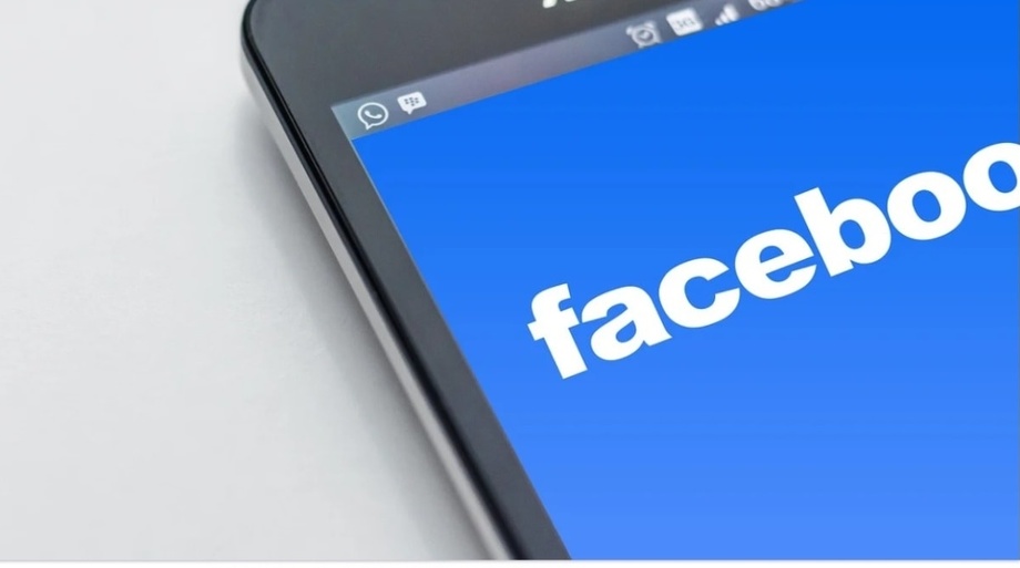 Facebook запретит публиковать на своей платформе призывы отказаться от вакцинации