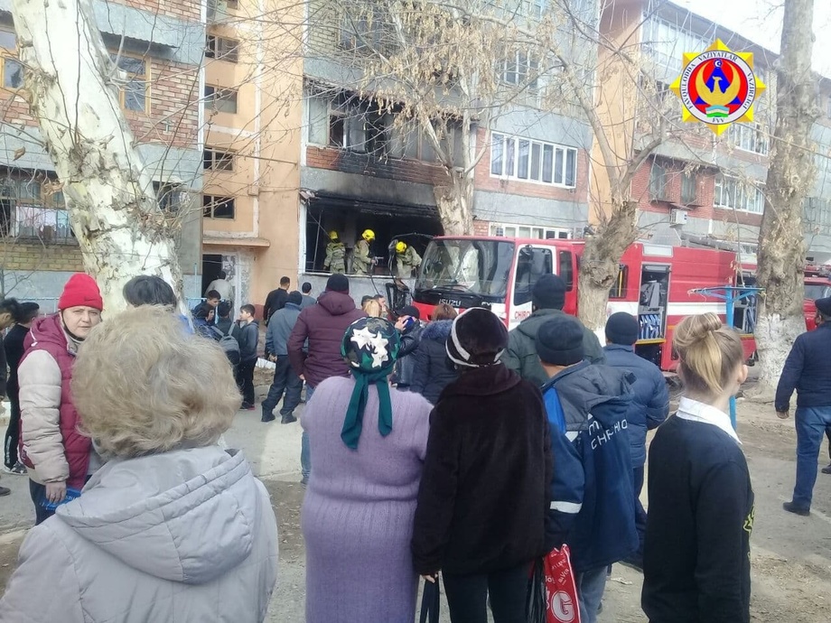 Чирчиқдаги ёнғинда икки кишининг ҳаёти сақлаб қолинди