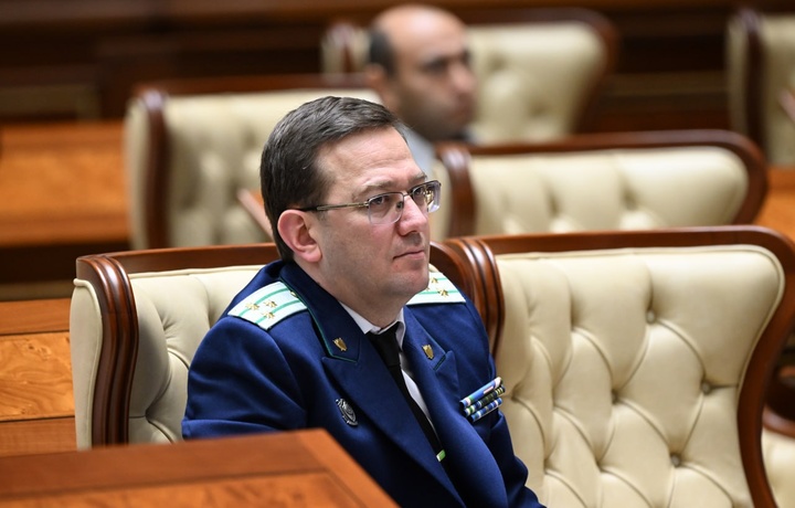 Несовершеннолетние, отбывшие наказание за не тяжкие преступления, не будут считаться судимыми