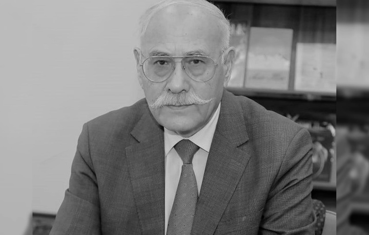 Таниқли ёзувчи Бобохон Муҳаммад Шариф вафот этди