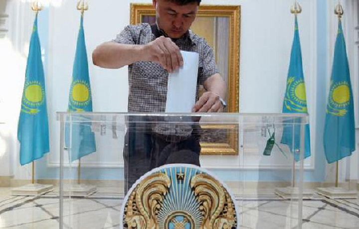 Участников акции против выборов президента задержали в Казахстане