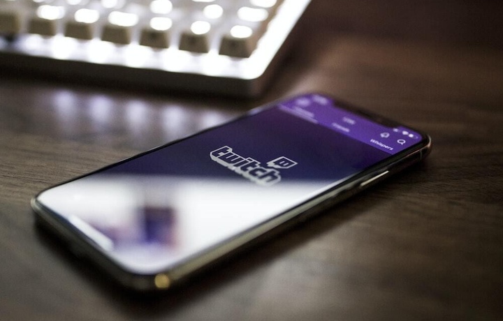 Twitch позволит вести прямые трансляции на сайтах конкурентов