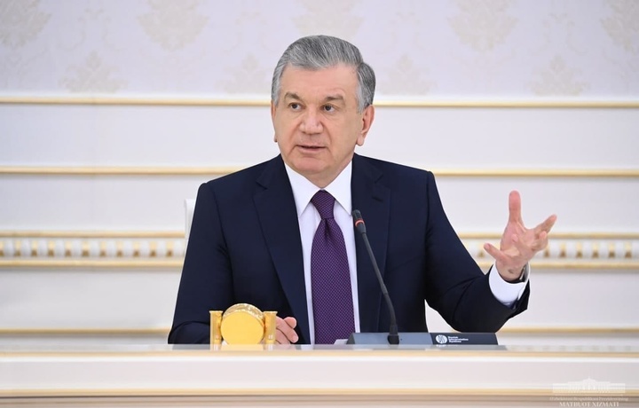 Shifoxona tomidan chakka o‘tib yotgandi — Mirziyoyev Samarqandda ishlagan vaqtlarini esladi