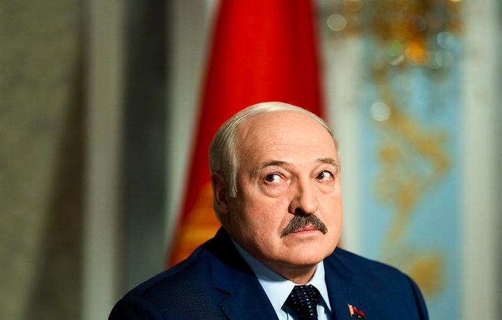 Lukashenko mansabdor shaxslarga «nolish»ni taqiqladi