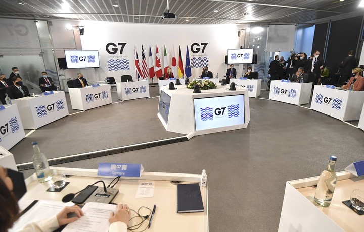 G7 davlatlari «omikron»ni katta tahdid deya atadi