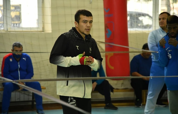 Mujibillo Tursunov yaponiyalik bokschiga imkon qoldirmadi