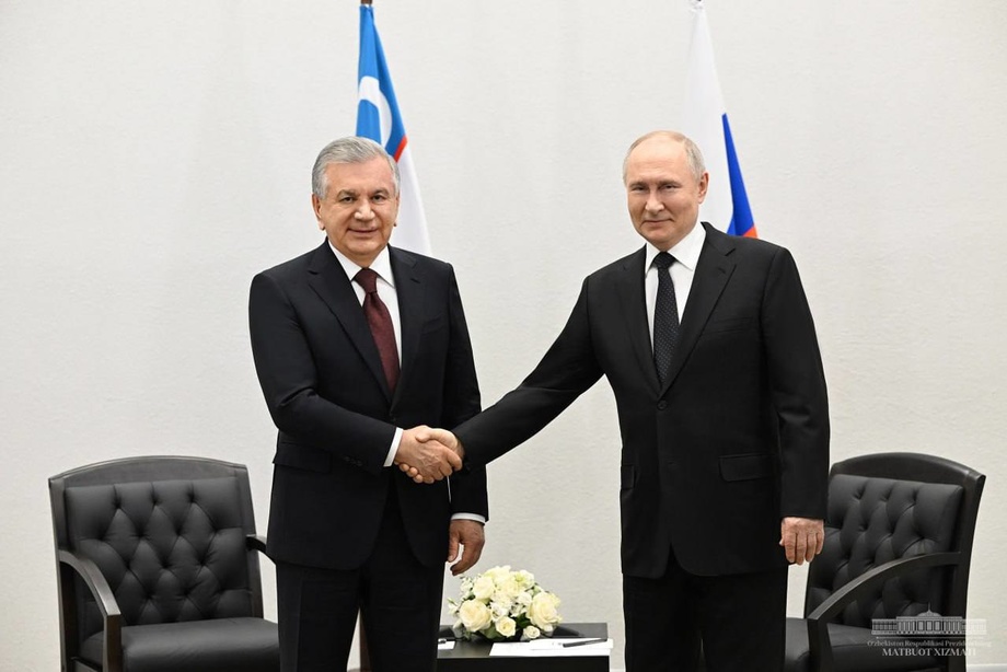 Shavkat Mirziyoyev Qozonda Putin bilan uchrashdi