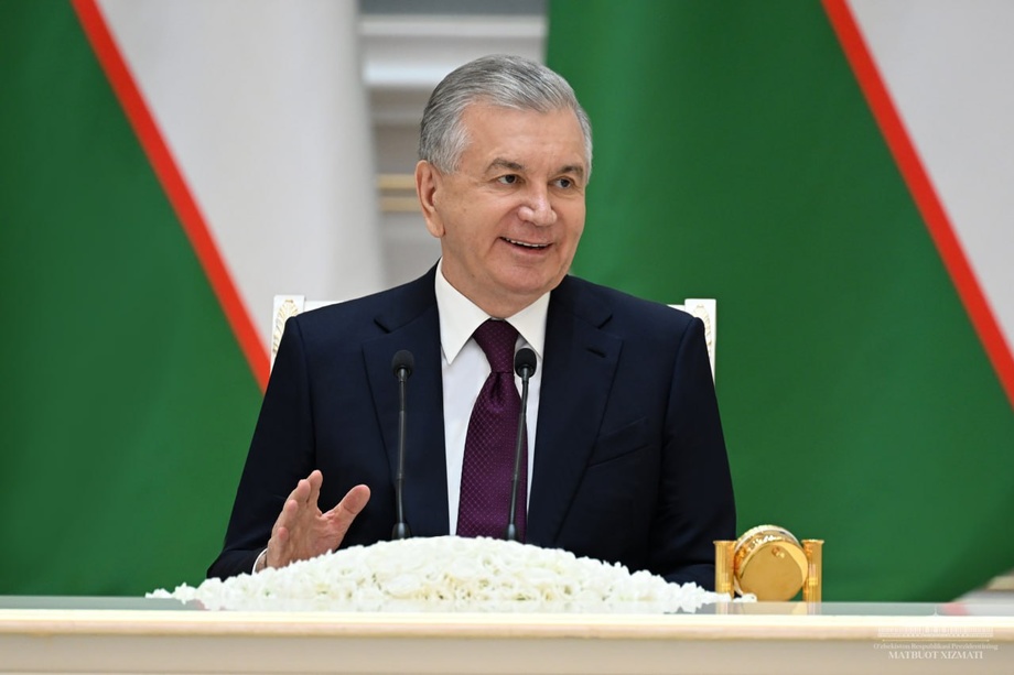 Shavkat Mirziyoyev qutlovlar uchun minnatdorlik bildirdi