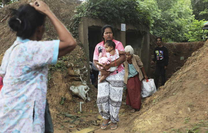 Kambodja-Tailand chegarasidan mahalliy aholi evakuatsiya qilinmoqda