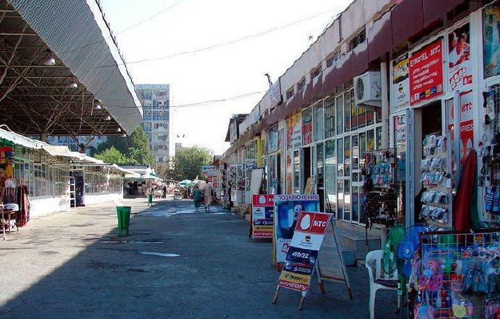 Кадишев бозорида бировнинг пластигини ўғирлаган шахс ушланди