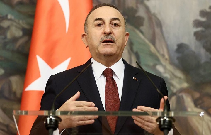 Turkiya Suriyaga uchadigan Rossiya samolyotlari uchun havo hududini yopdi