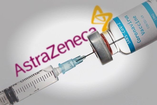 Испытания вакцины AstraZeneca могут возобновиться на следующей неделе