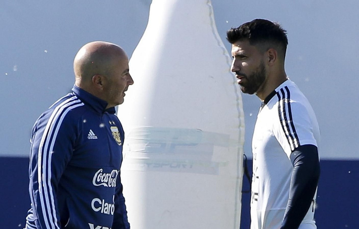 Sampaoli Agueroni jazoladi