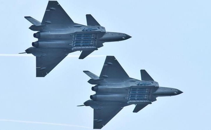 Индия утверждает, что Китай разместил истребители J-20 вблизи ее границ