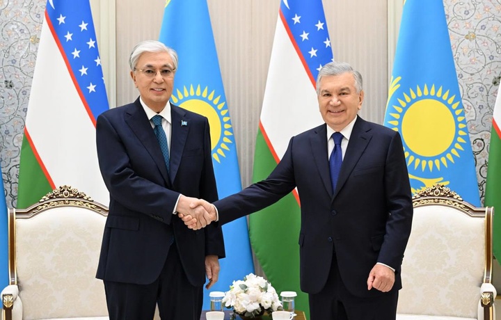 Президент Казахстана прибыл в Узбекистан