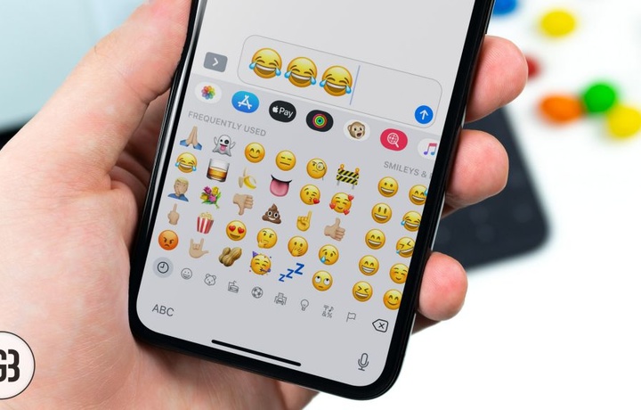 Как на iPhone сбросить панель популярных эмодзи к стандартной