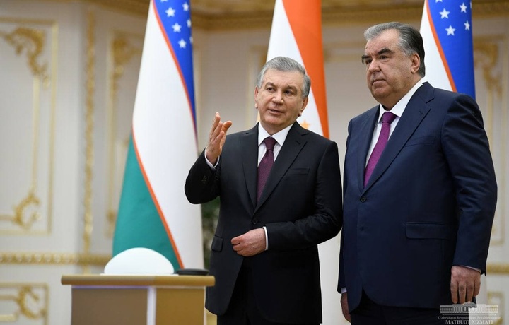 Shavkat Mirziyoyev va Imomali Rahmon bo‘lajak tadbirlar rejasini ko‘rib chiqishdi