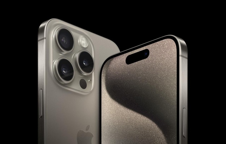 Первые покупатели iPhone 15 столкнулись с вечным зависанием на экране настройки