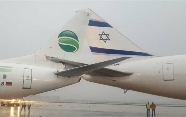 Isroil aeroportida ikki samolyot to‘qnashib ketdi (video)