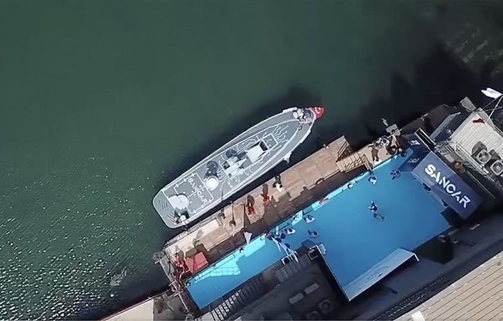 В Турции спущен на воду беспилотный военный катер