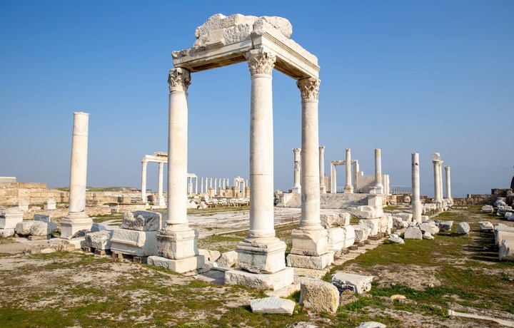 Turkiyada qariyb 10500 ta osori atiqa topildi