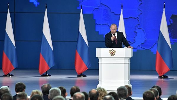 Владимир Путин АҚШ билан дўстона алоқаларни истайди