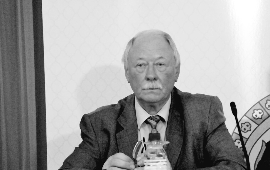 Президент собиқ маслаҳатчиси Вячеслав Голишев вафот этди