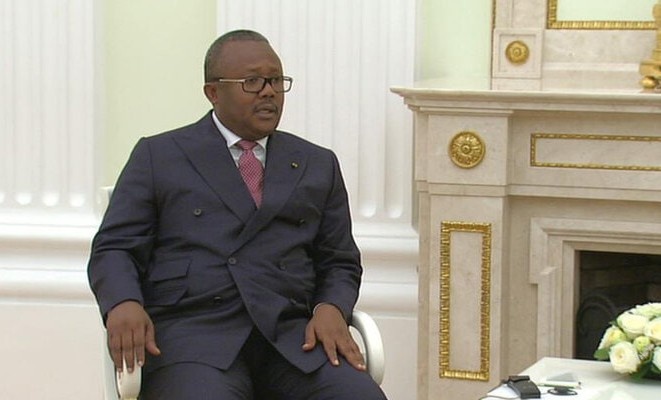 Гвинея-Бисау президенти ҳокимиятдан ағдарилиб, қамоққа олингани айтилмоқда