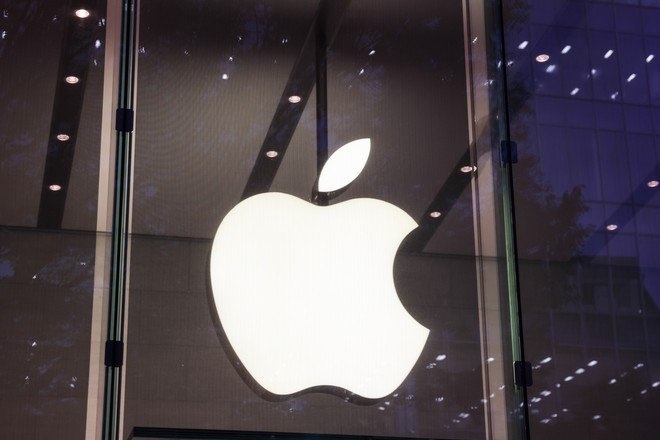 Компания Apple подверглась критике из-за неуважения к правам клиентов
