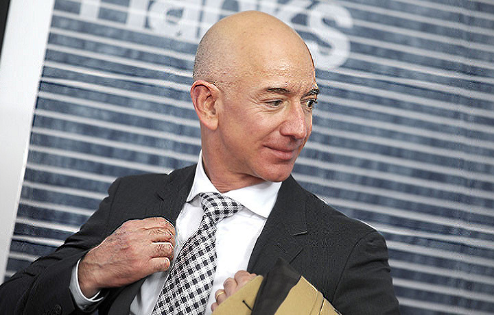Основатель Amazon пожертвовал бездомным миллионы долларов