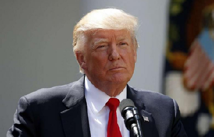 Америкаликларнинг катта қисми Трампнинг иқтисодий сиёсатини маъқуллайди