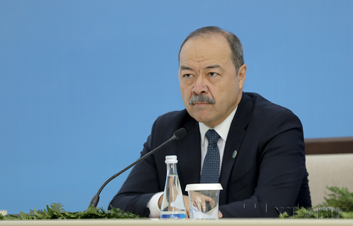 Abdulla Aripov bugun Belarus poytaxtiga boradi