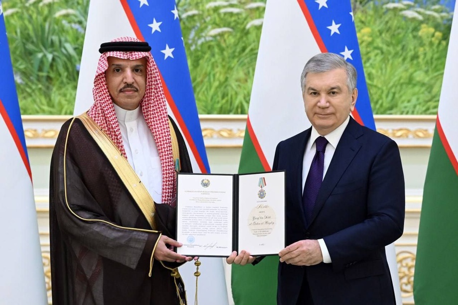 Prezident Saudiya elchisini «Do‘stlik» ordeni bilan mukofotladi
