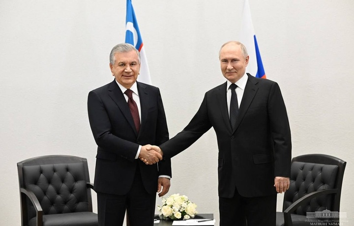 Шавкат Мирзиёев Минскда Путин билан учрашди