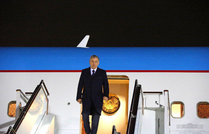 Shavkat Mirziyoyev Toshkentga yetib keldi