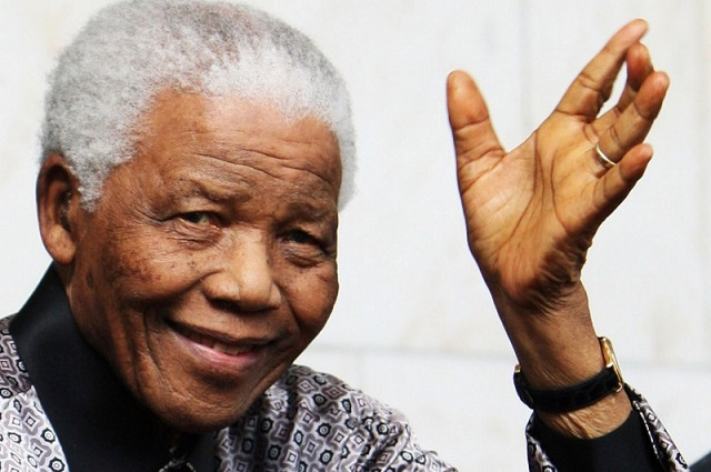 Нельсон Мандела чизган сурат кимошди савдосида сотилди