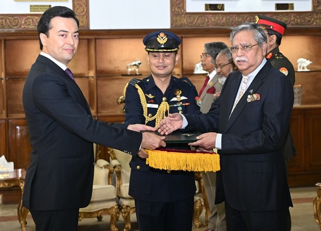 O‘zbekiston elchisi Bangladesh Prezidentiga ishonch yorliqlarini topshirdi