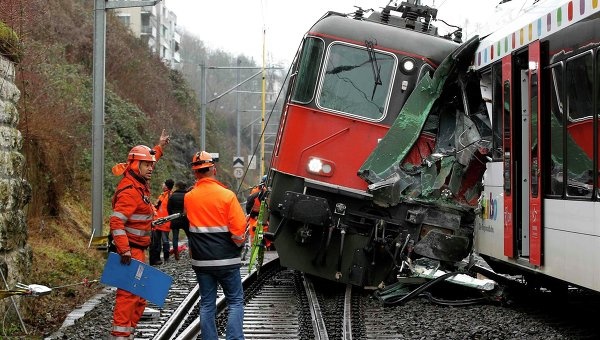Столкновение поездов в Баварии: есть погибшие