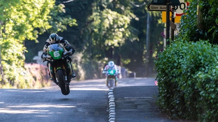 Dunyoning eng xavfli trassasida motopoygachi halok bo‘ldi