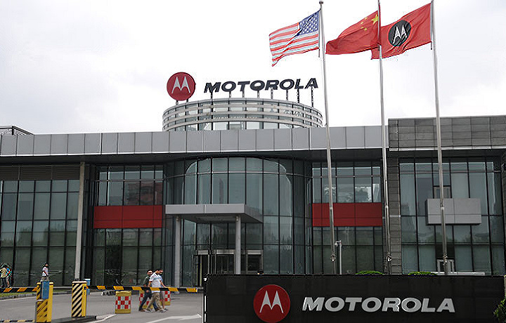 Motorola представила Moto Z3 с поддержкой 5G (видео)
