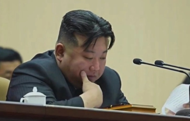 Ким Чен Ын расплакался на съезде матерей (видео)