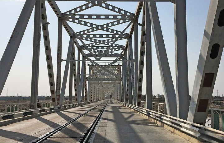 Восстановлено движение граждан через мост Термез—Хайратон