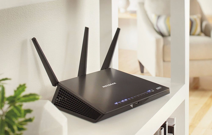 Украшенная новогодняя елка может мешать вашему Wi-Fi