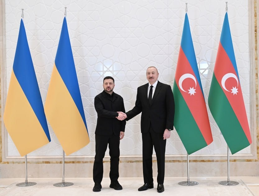 Ukraina va Rossiya Ozarbayjonda muzokaralar o‘tkazishi mumkin