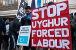 Londonda uyg‘urlar huquqlari buzilishi yuzasidan norozilik namoyishi.