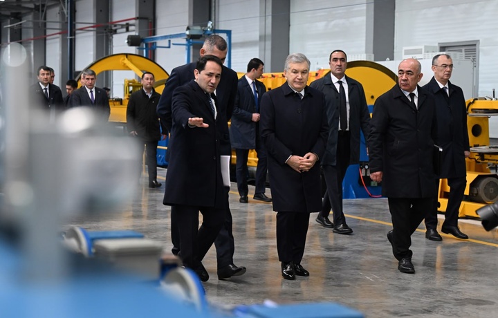 Шавкат Мирзиёев посетил Ахангаранский район